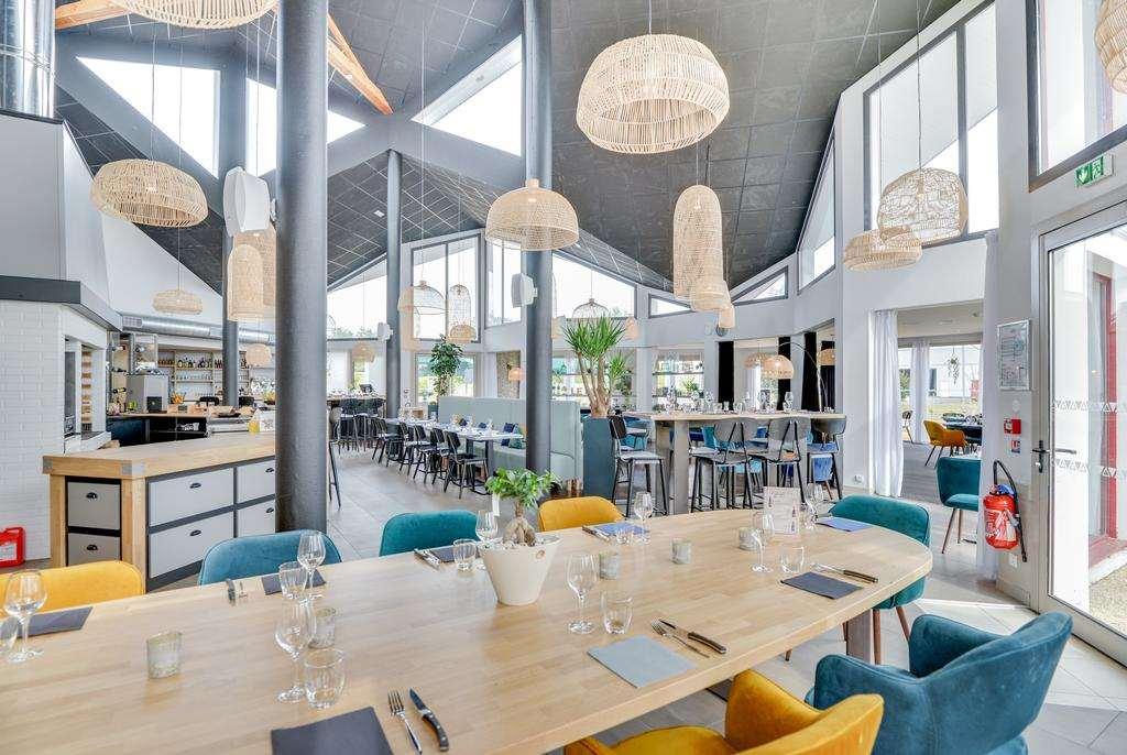Brit Hotel Au Pays De Vitre Etrelles Restaurant photo